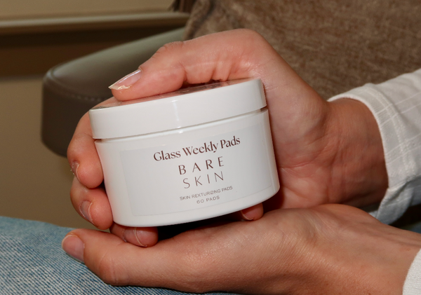 Bare Skin Glass Weekly Pads